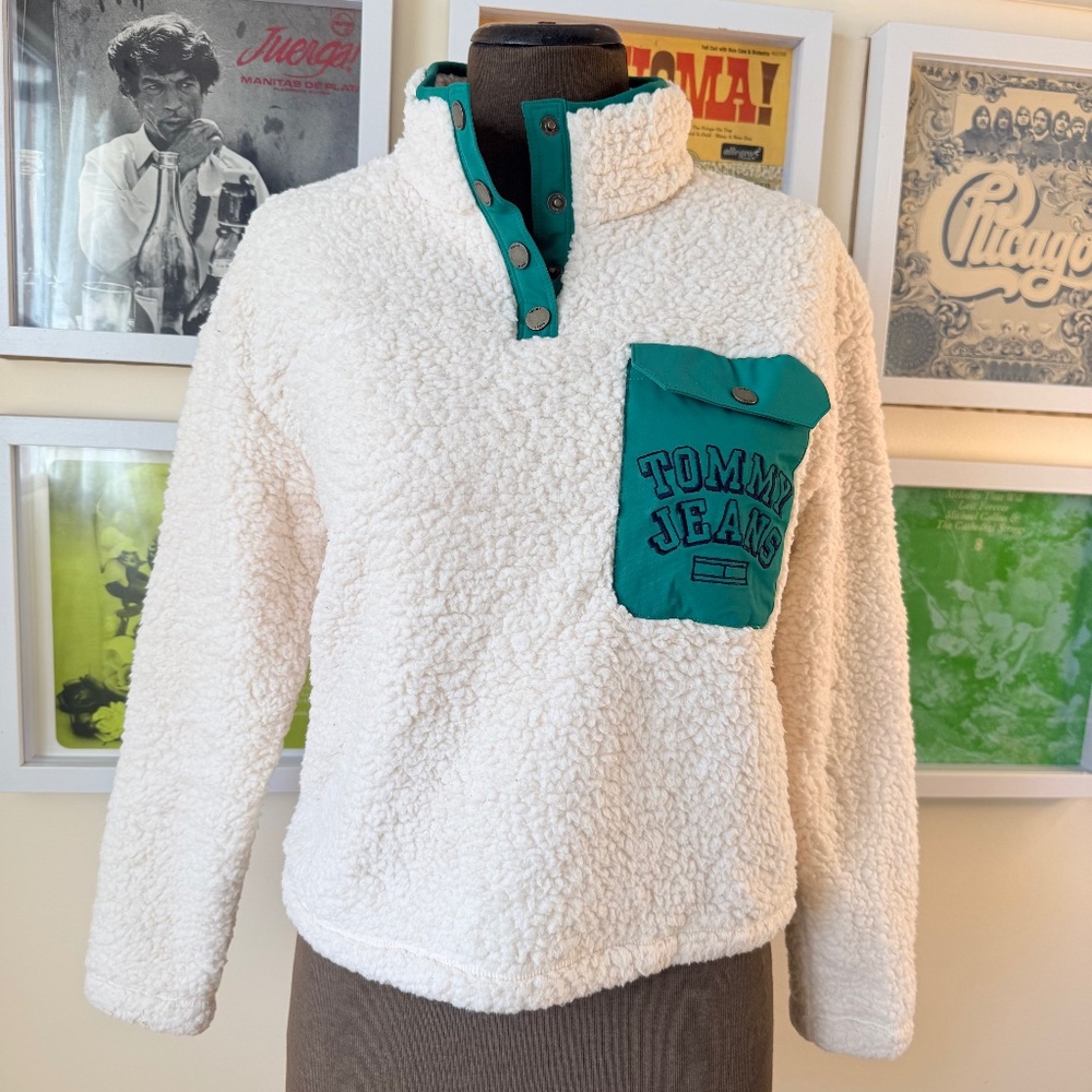 🤍 Tommy Jeans Sherpa Pullover